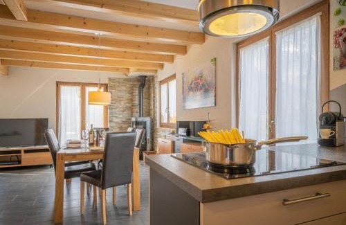 Chamoson Ski Chalet | Chalet Ambigu by Interhome