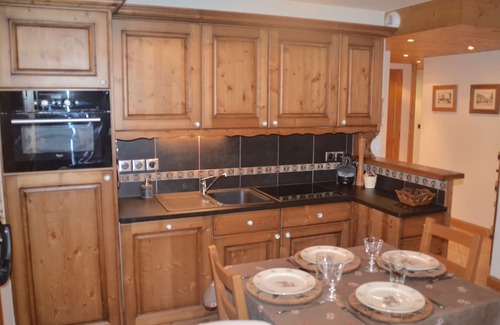 Samoens Apartment | CHALET APARTMENT SAMOENS VILLAGE 5-STAR ECRINS ETOILE C9 625sqm 2BED 2BATH