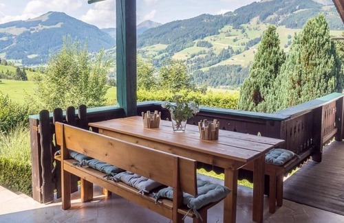 Aurach bei Kitzbuehel Ski Chalet | Chalet