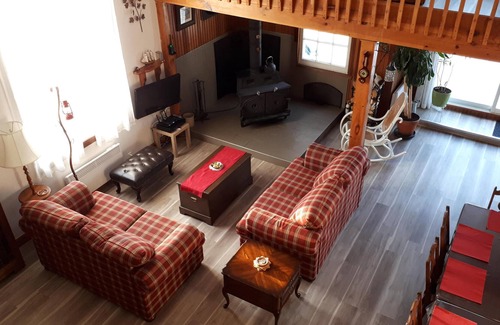 Shannon Ski Chalet | Chalet au Bord de L'eau Avec Spa, île et Plage Privées