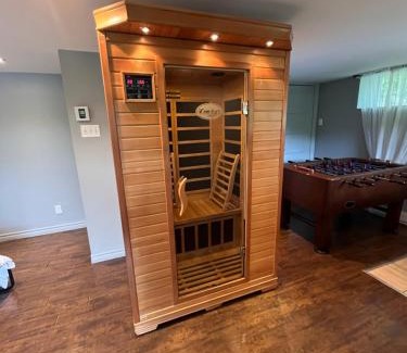 Saint-Calixte Ski Chalet | Chalet au bord du lac Bécaud -spa - paddle - foyer