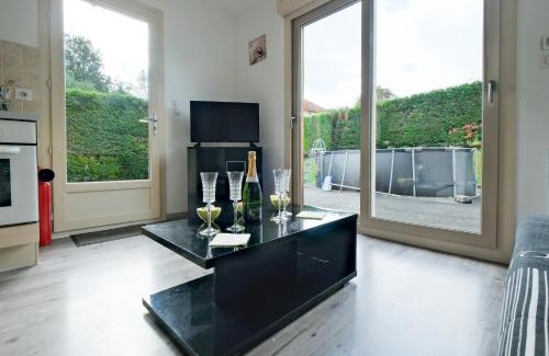 Savignac-les-Eglises House | Chalet avec piscine privée