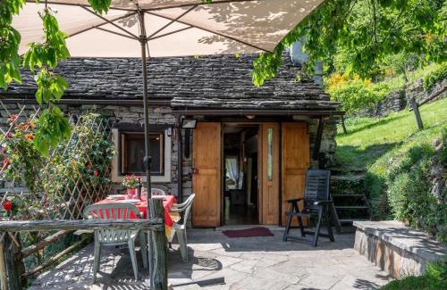 Domodossola Ski Chalet | Chalet Baita Degli Orsi - DOD110 by Interhome