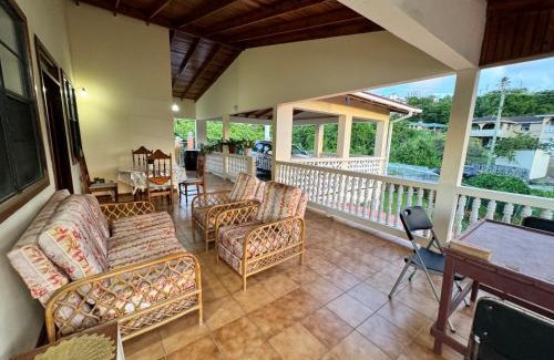 Bonne Terre House | Chalet Belizomi - La Marguerite Room