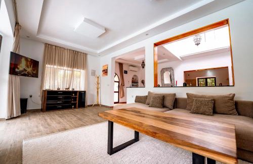 Ida Ougourd Villa | Chalet berbère 2 Chambres avec Piscine &Wifi fibre