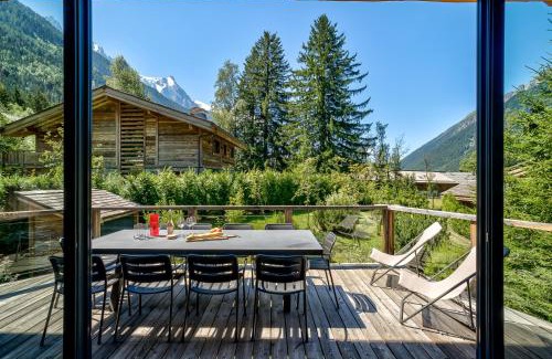 Chamonix-Mont-Blanc Ski Chalet | Chalet Black Stone
