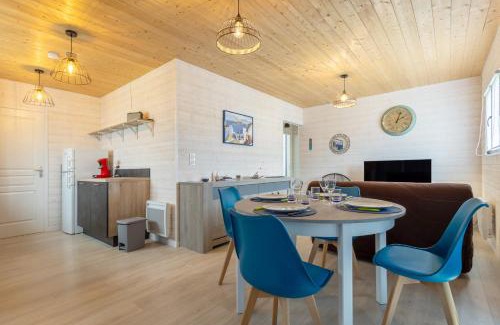Plobannalec-Lesconil Ski Chalet | Chalet bois à 2kms de la plage