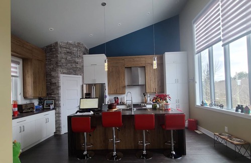 Les Collines-de-l'Outaouais Regional County Municipality Ski Chalet | Chalet by Ski Hill and Golf Course