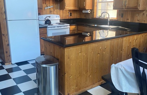 Kismet House | Chalet-by-the-Sea