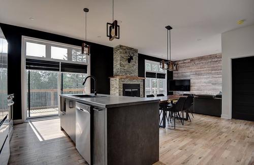 Saint-Michel-des-Saints Ski Chalet | Chalet Avec Accès au Lac Taureau, à Proximité des Sentiers de VTT et Motoneiges