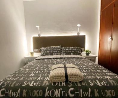 Tamarit House | Chalet cerca a la playa con jardín y barbacoa