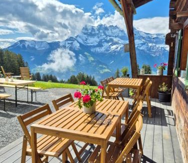 Troistorrents Hotel | Chalet Chanso