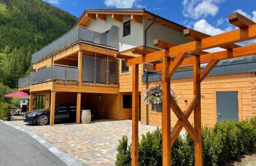 Vergoetschen Apartment | Chalet Chardonnay