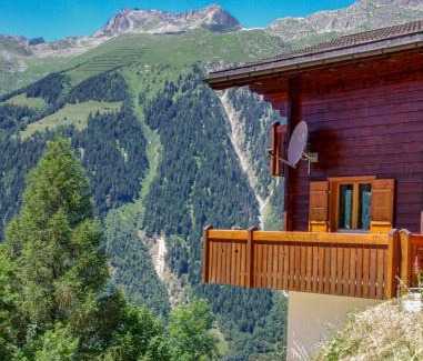 Bellwald Ski Chalet | Chalet Charis