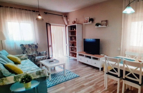 San Jorge Ski Chalet | Chalet 'Chelinas' with Mountain View, Garden, Terrace & Wi-Fi