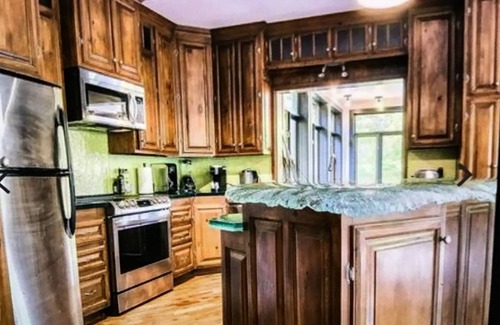 Mont-Tremblant Pedestrian Village Ski Chalet | Chalet cheri