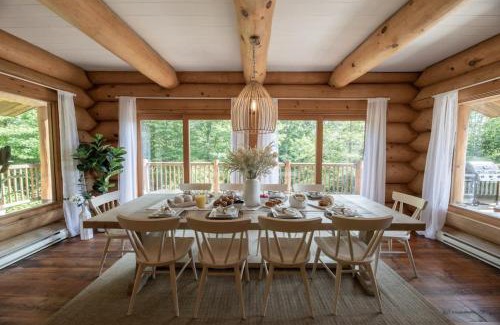 Val-des-Lacs Ski Chalet | Chalet Chic Rustique & SPA - Tremblant