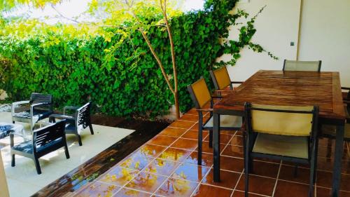 Nambroca Apartment | Chalet con JARDIN PUY DU FOU a 10 min ,NO FIESTAS!
