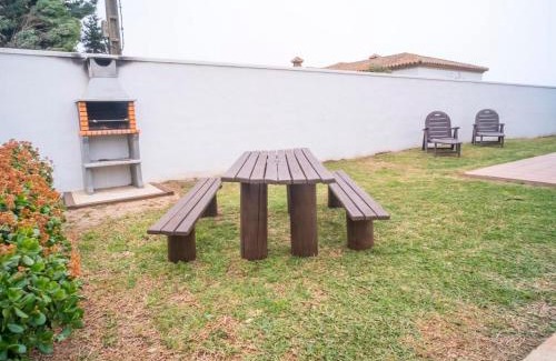 El Palmar House | Chalet con Jardin y Barbacoa en palmar Solo 800 m del Mar El Palmar