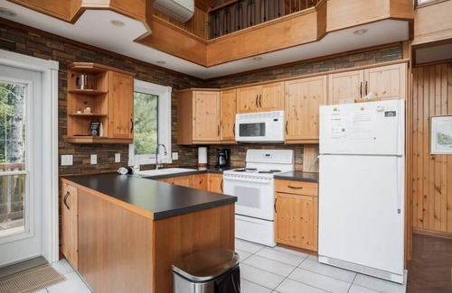 Chertsey Cottage | Chalet de la rivière d'Amance avec Spa