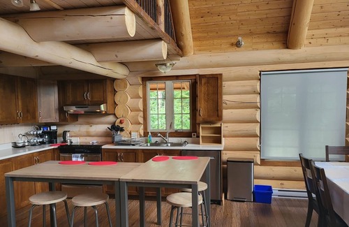 Peribonka Ski Chalet | Chalet de Rêve à Péribonka Avec spa