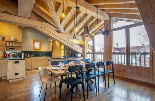 Le Cret Ski Chalet | Chalet de Standing avec Cheminée et Sauna, Proche du Centre de Val-d'Isère - FR-1-694-14