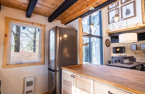 Orford Ski Chalet | Chalet Denmark, Turn Key Amenities + Pet Friendly + Dedicated Workspace with Hi Speed WiF