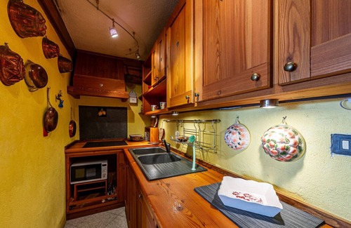 Courmayeur Ski Chalet | Chalet Doretta Wifi & Parking