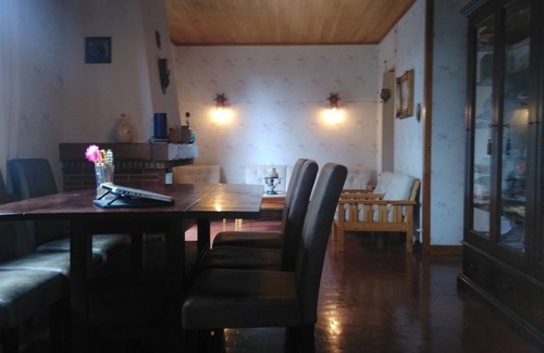 Saint-Remy-Sur-Durolle House | Chalet Du Lac