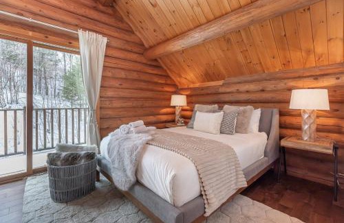 Saint-Faustin-Lac-Carre Villa | Chalet du Lac Rougeaud