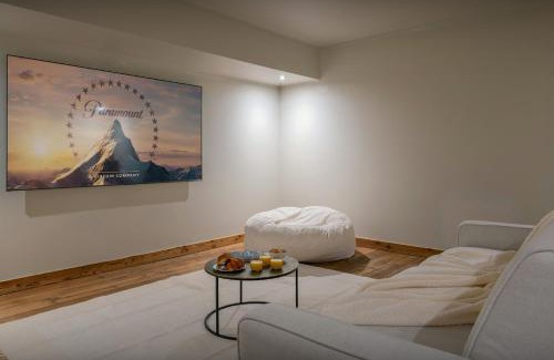 Combloux Ski Chalet | Chalet Ellambra - OVO Network