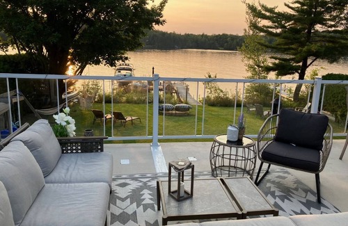 Stanstead Township Ski Chalet | Chalet En Bord De Lac Naviguable
