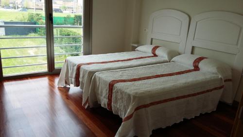 Distrito Rural Este House | Chalet en Somió con finca independiente