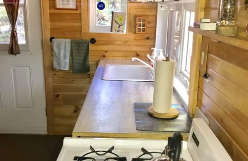 Notre-Dame-Des-Bois Cabin | Chalet Enzo & foyers - Domaine des Appalaches