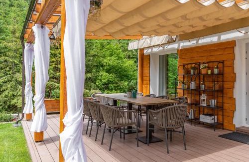 Namestovo House | Chalet Ester - Luxury Provençal House in Orava