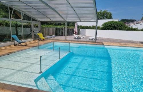Hasparren Apartment | Chalet Etxean, de 1 à 6 personnes avec Barbecue, Parking et Piscine