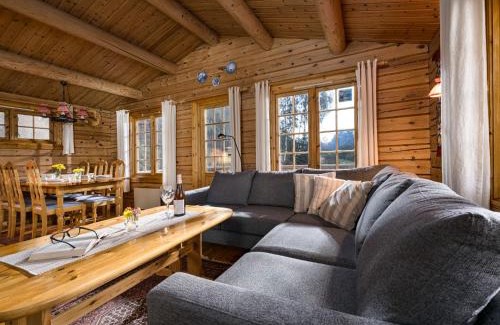 Olden Ski Chalet | Chalet Fjordblick I by Interhome