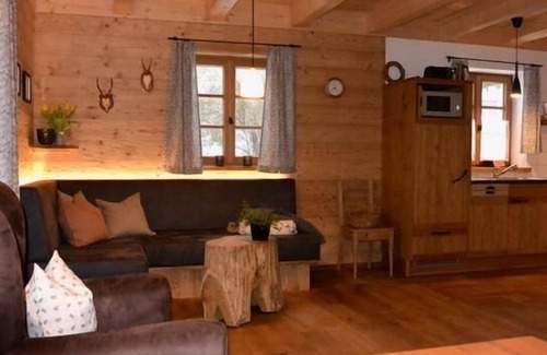 Geiersthal Apartment | Chalet for 2 (65 sqm) with private sauna and free-standing bathtub