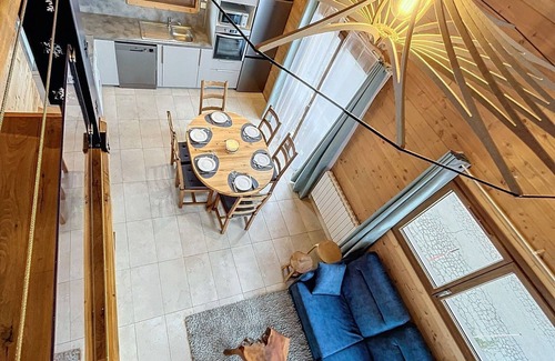 Le Corbier Apartment | Chalet for 6, WiFi, parking, near ski lifts