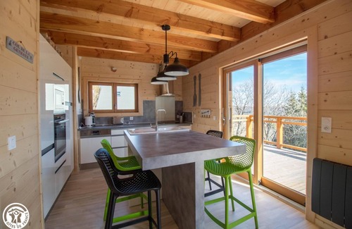 Besse-en-Chandesse House | Chalet Serveix - Besse ET Saint Anastaise