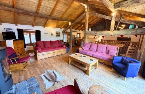 Villarabout Apartment | Chalet Confort 4 Ch, 3 SDB, Proche 3 Vallées, Wifi Gratuit - FR-1-452-58