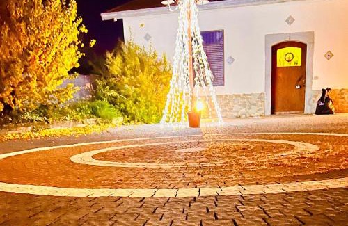 Maletto Ski Chalet | Chalet Grotta Monte Etna