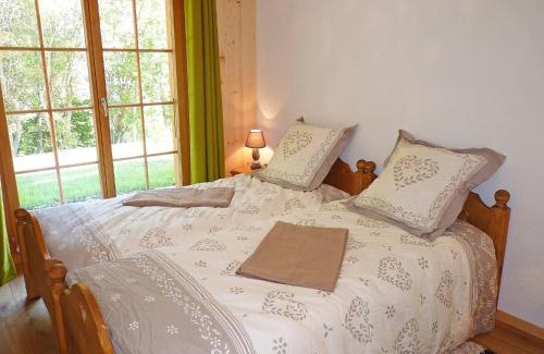 Chamoson Ski Chalet | Chalet Helene by Interhome