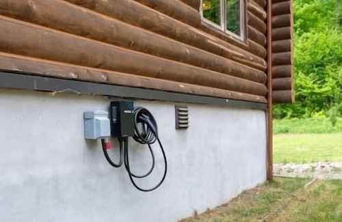 Labelle House | Chalet HURON /15 Guest /EV Car