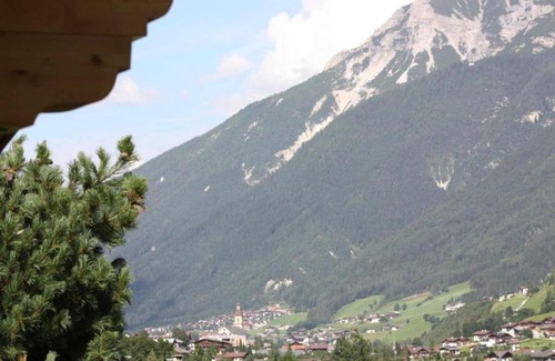 Neustift Im Stubaital Apartment | Chalet in Stubai Valley near Ski Slopes