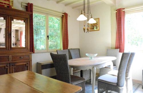 Gembes Ski Chalet | Chalet in Bièvre for 9 Person, cleaning included