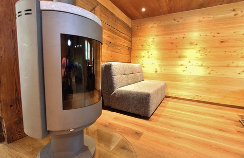 Grengiols House | Chalet in Binntal near Gemstone Mine