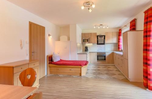 Muhlbach im Pinzgau Apartment | Chalet in Bramberg near Ski Slopes, cleaning included