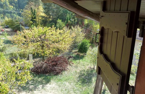 La Bollene-Vesubie Ski Chalet | Chalet in the Mercantour Park with beautiful terrace and large enclosed land