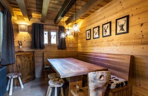 Le Cret Ski Chalet | Chalet indépendant haut de gamme avec cheminée, grande terrasse, proche des pistes à Val-d'Isère - FR-1-694-6